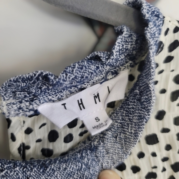 THML Crinkle Chiffon Spotted Print Ruffle Top, Sz S - Picture 4 of 6